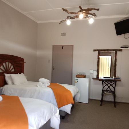 Die Windpomp Guesthouse Gobabis Exterior foto
