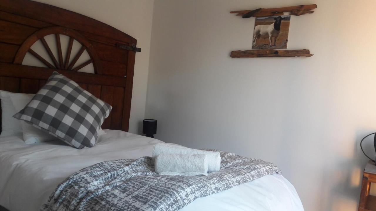 Die Windpomp Guesthouse Gobabis Exterior foto